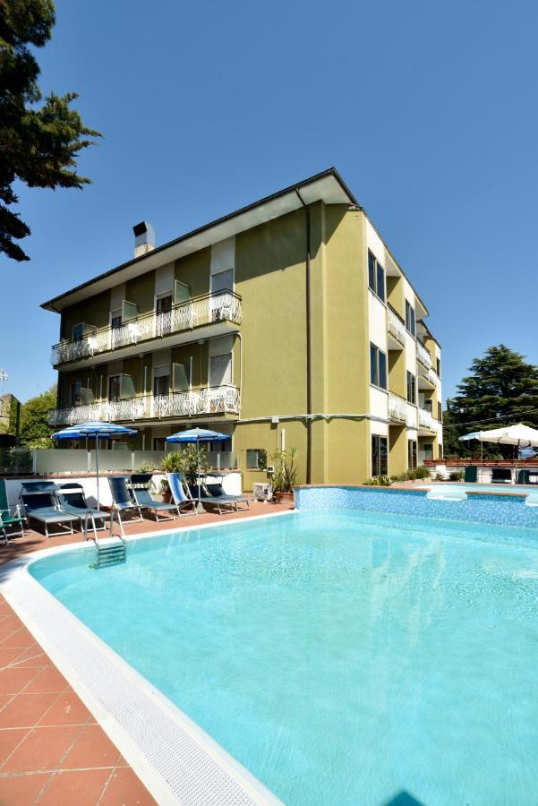 Hotel Diano Marina Mhotelsgroup Экстерьер фото