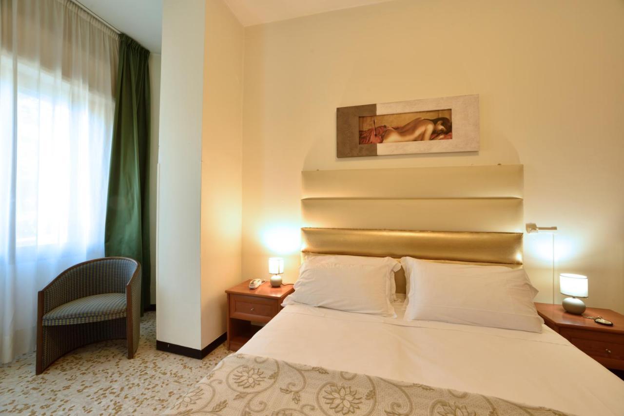 Hotel Diano Marina Mhotelsgroup Экстерьер фото
