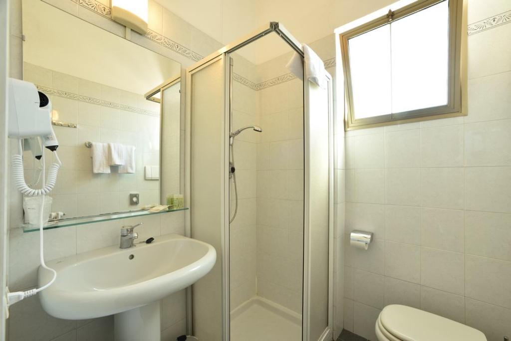Hotel Diano Marina Mhotelsgroup Экстерьер фото
